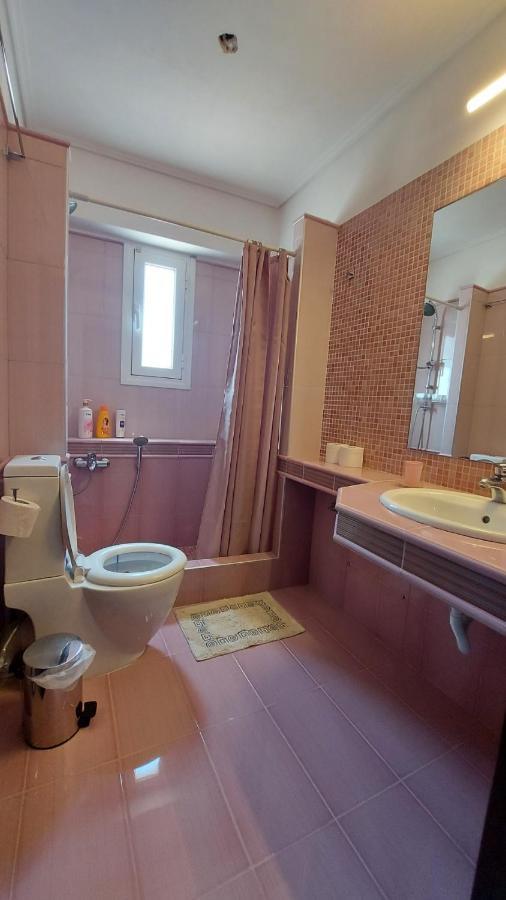 Vanas Apartment Артемида Екстериор снимка