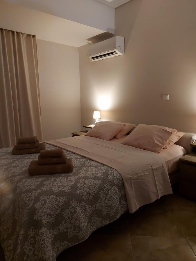 Vanas Apartment Артемида Екстериор снимка